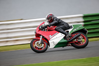 Vintage-motorcycle-club;eventdigitalimages;mallory-park;mallory-park-trackday-photographs;no-limits-trackdays;peter-wileman-photography;trackday-digital-images;trackday-photos;vmcc-festival-1000-bikes-photographs